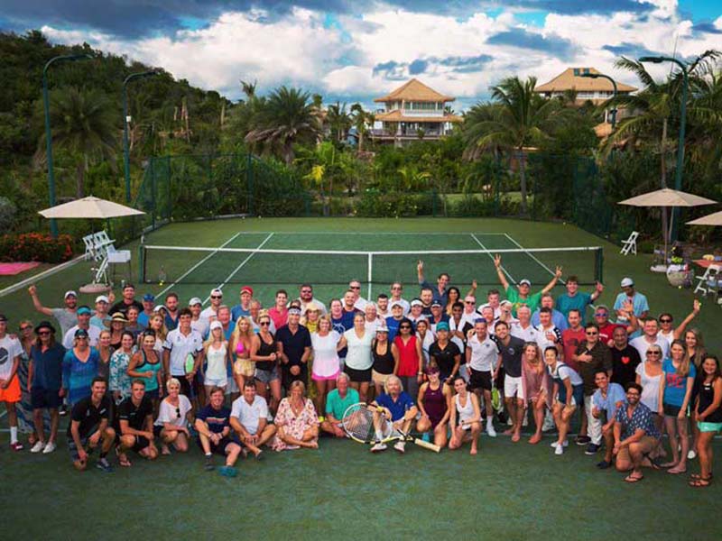 event with the participation of artist Leonardo Hidalgo