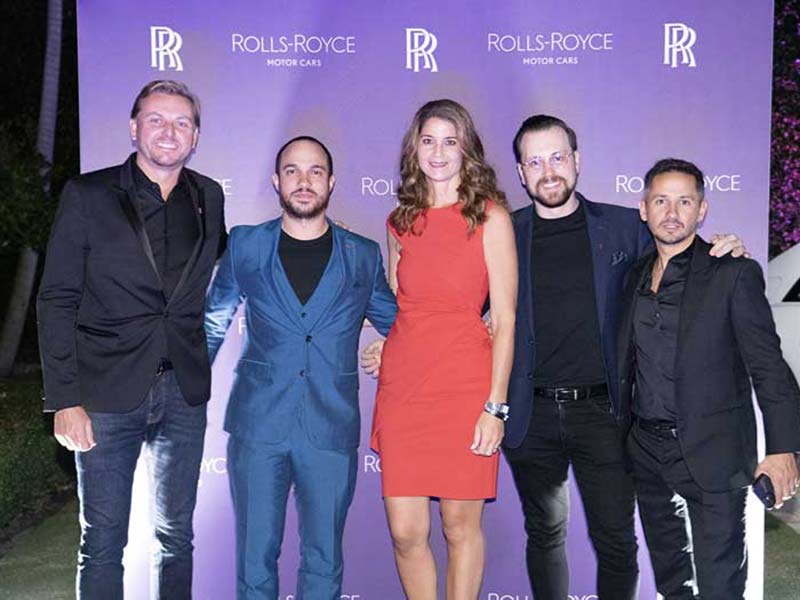 event with the participation of artist Leonardo Hidalgo