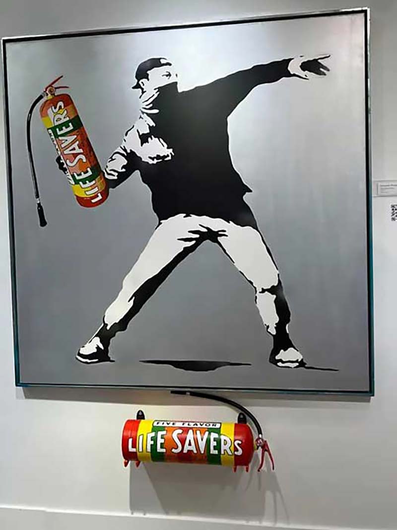 event with the participation of artist Leonardo Hidalgo