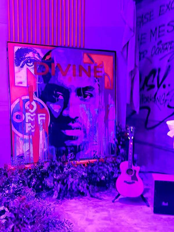 event with the participation of artist Leonardo Hidalgo